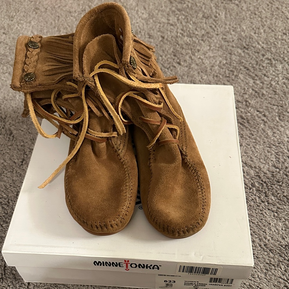 Minnetonka Kids Moccasins with Fringe - Brown